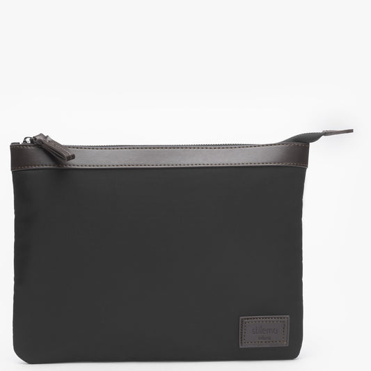Pouch 